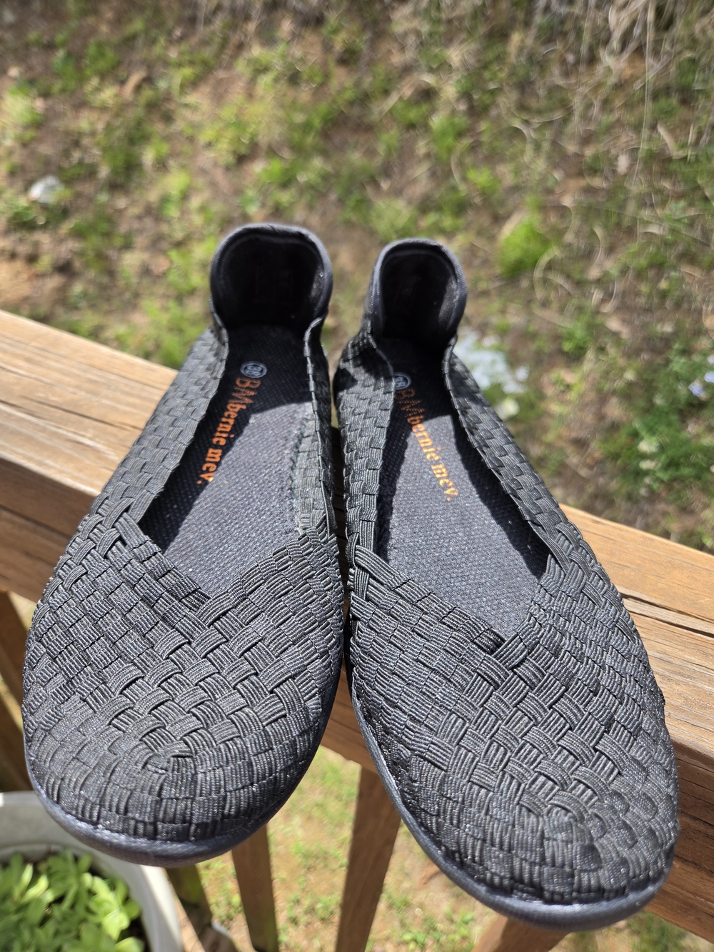 bernie mev. Black Woven Slip-On Flats